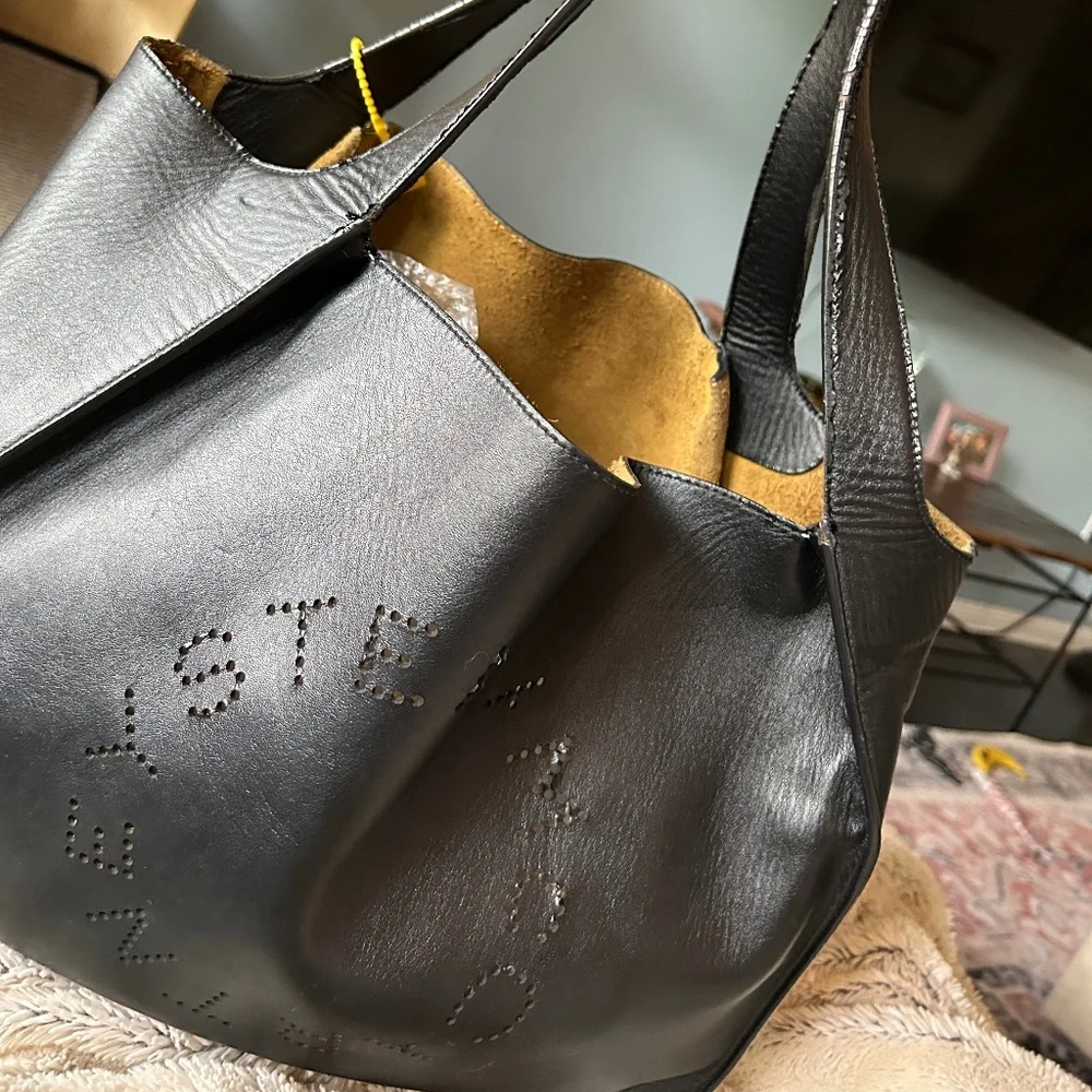 STELLA McCARTNEY Stella Logo Vegan Leather Tote Bag - Picture 3 of 16